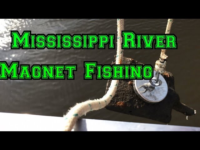 Great Mississippi River Magnet Fishing 