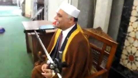 القاري الشيخ محمود الطوخي قران الحمعة سورة الرحمن من مسجد النور بالعباسية بالقاهرة clip