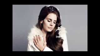 Download Lagu Lana del Rey - Young and Beautiful (Audio) MP3