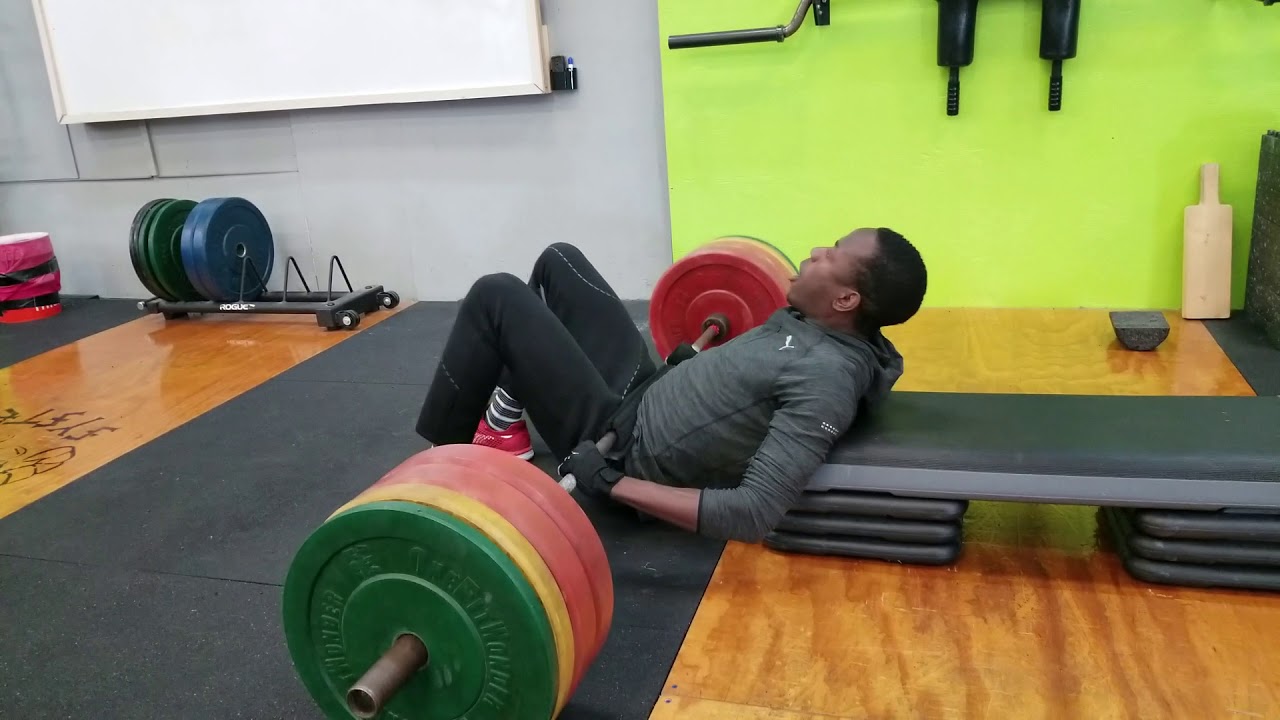 goyeneche hospital Barbell Hip Thrust with 2 second pause