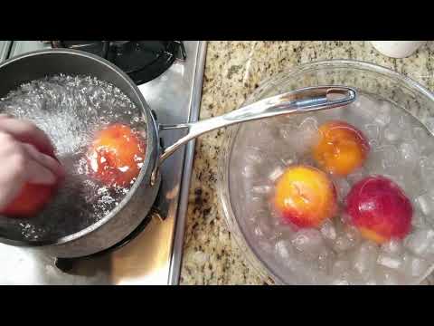 How to Peel Peaches the Easy Way