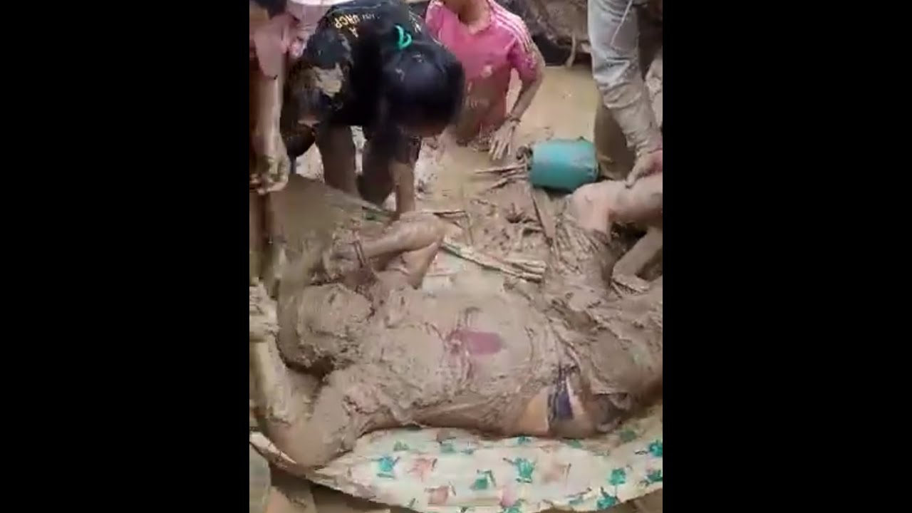 Korban banjir bandang di masamba 