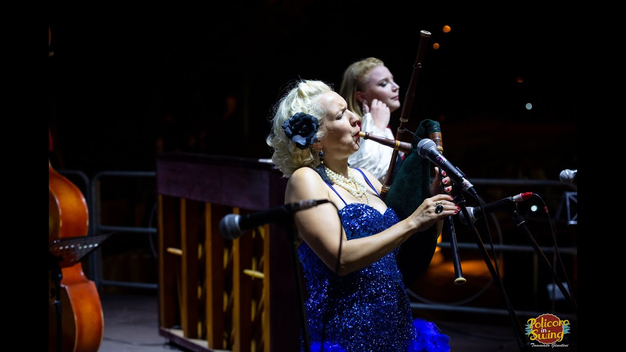 Gunhild Carling & Carling Family - Bagpipe Blues