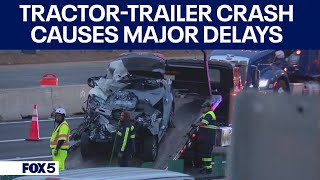 Tractor-trailer crash causes major delays in Virginia