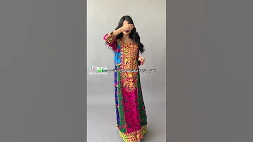 جلابية شالكي ملونة مبهجة ب 229 ريال عبايات دار امتنان 