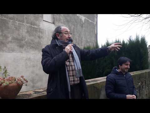 Tradicional subhasta de peus de porc . Sant Antoni 2019