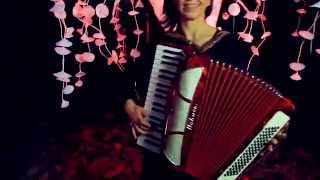 01CANTICUENTICOS  'Cumbia del monstruo'