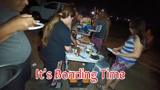 Family and Friends Weekend Bonding | Seaside Picnic