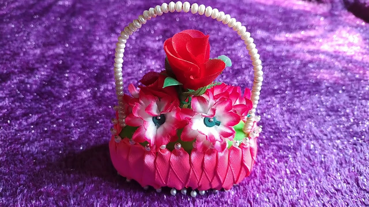 Flower soap basket with ribbon / Green Art and Craft Gallery