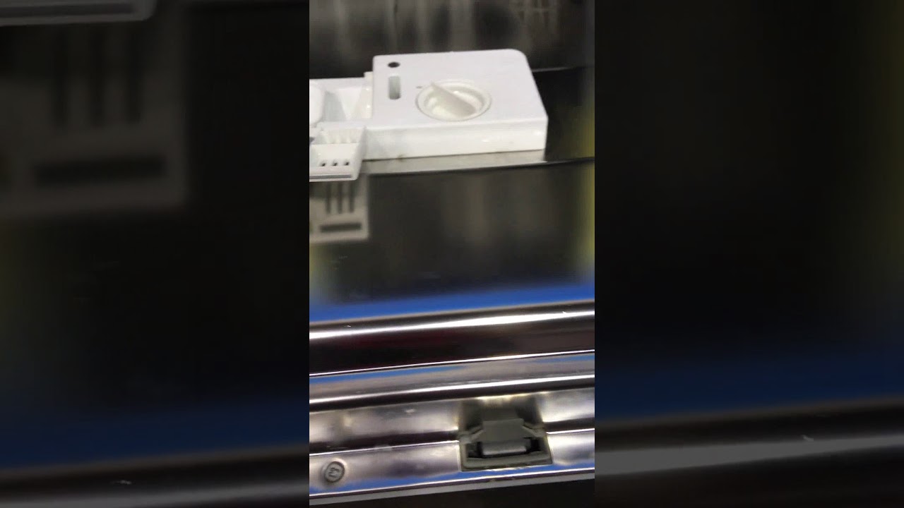 Ariston LV 460 AJX - YouTube