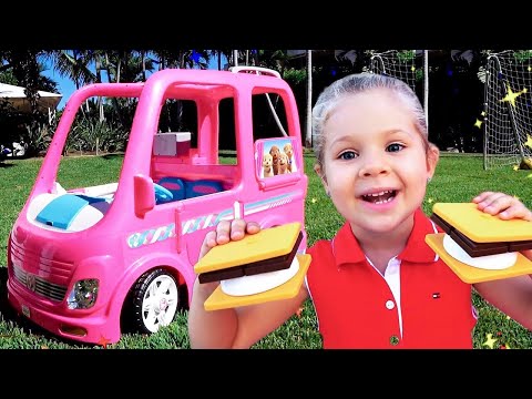 Polly Pocket BACKYARD ADVENTURE!!  Adley finds some new hidden toys, friends, and pets! hide n seek!. 