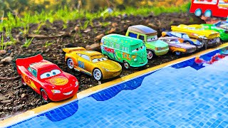 Looking for Disney Pixar Cars On the Rocky Road : Lightning McQueen, Mater, Dinoco McQueen, Mack