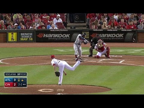 ATL@CIN: DeSclafani whiffs Markakis to end the inning