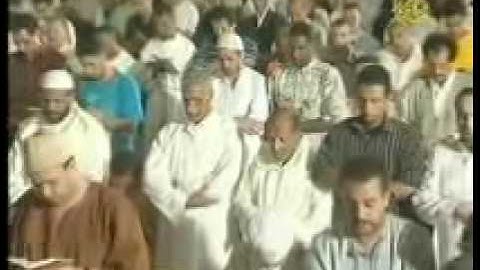 ماتيسر من سورة يوسف رائعة  لشيخ عمر القزابري