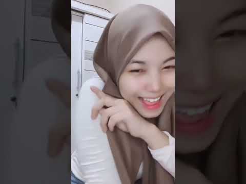 Beautiful Asian Live 2022 - Jilbab Cantik Gede barbar