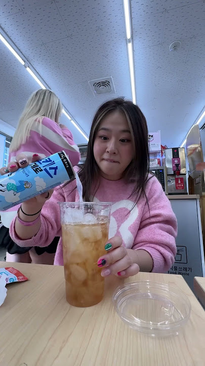 WE BACK #koreanconveniencestore #convenientstore #koreanmukbang