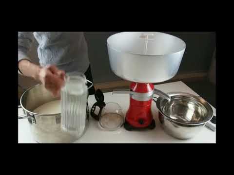 Video: Homehold milk separator. Manwal ng separator, electric