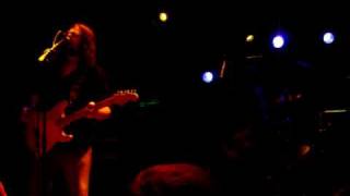 Watch Mostly Autumn Broken video