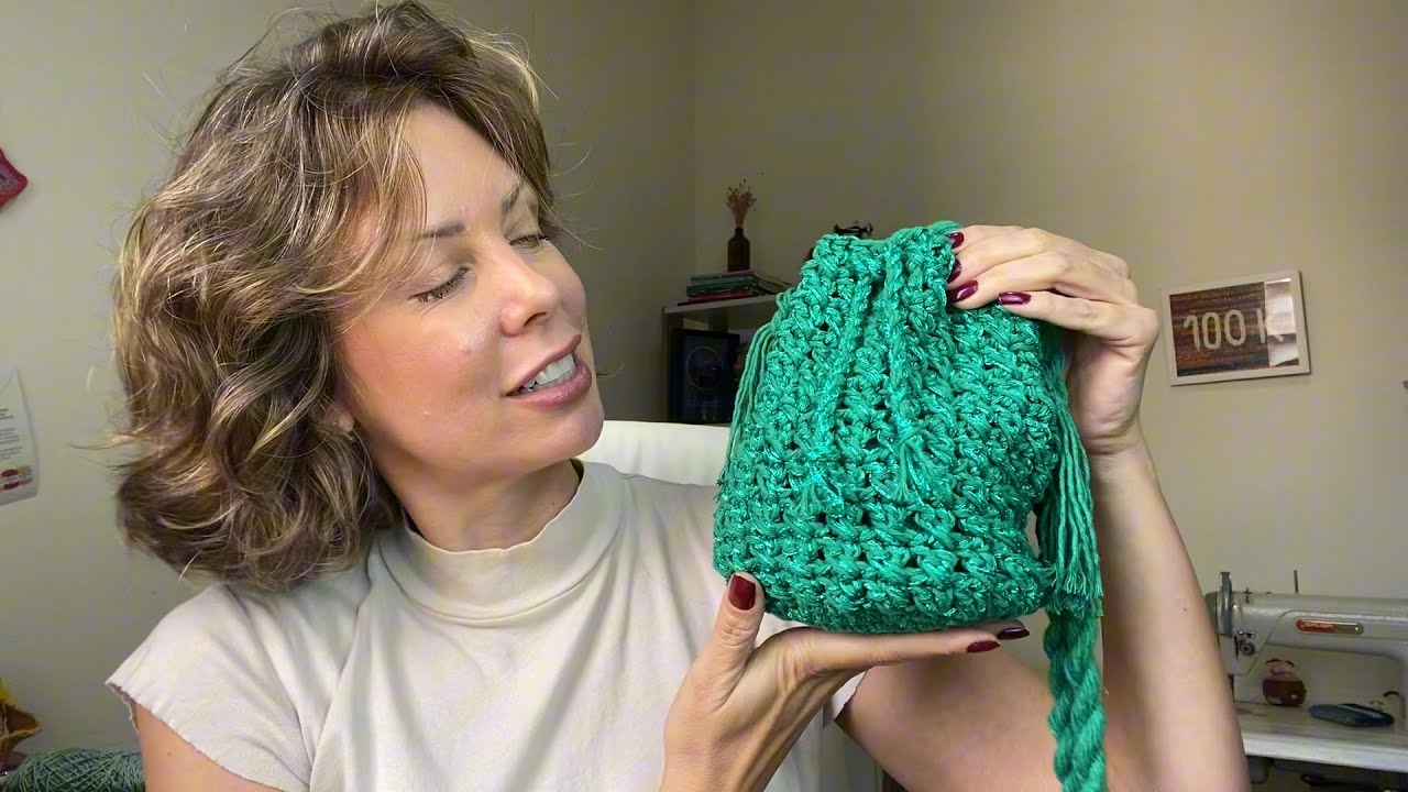 Bolsa Helô em Crochê - por Laura Prado