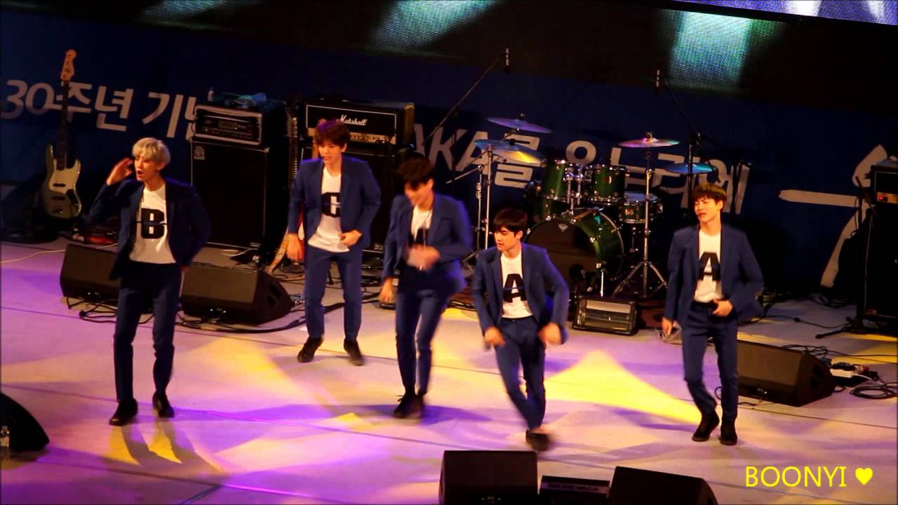 EXO - 150515 연대 아카라카 - GROWL