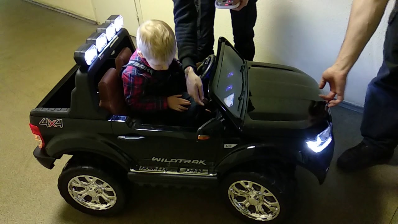Электроскутер bmw детский