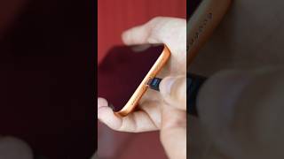 STACCA SUBITO IL TUO TELEFONO!