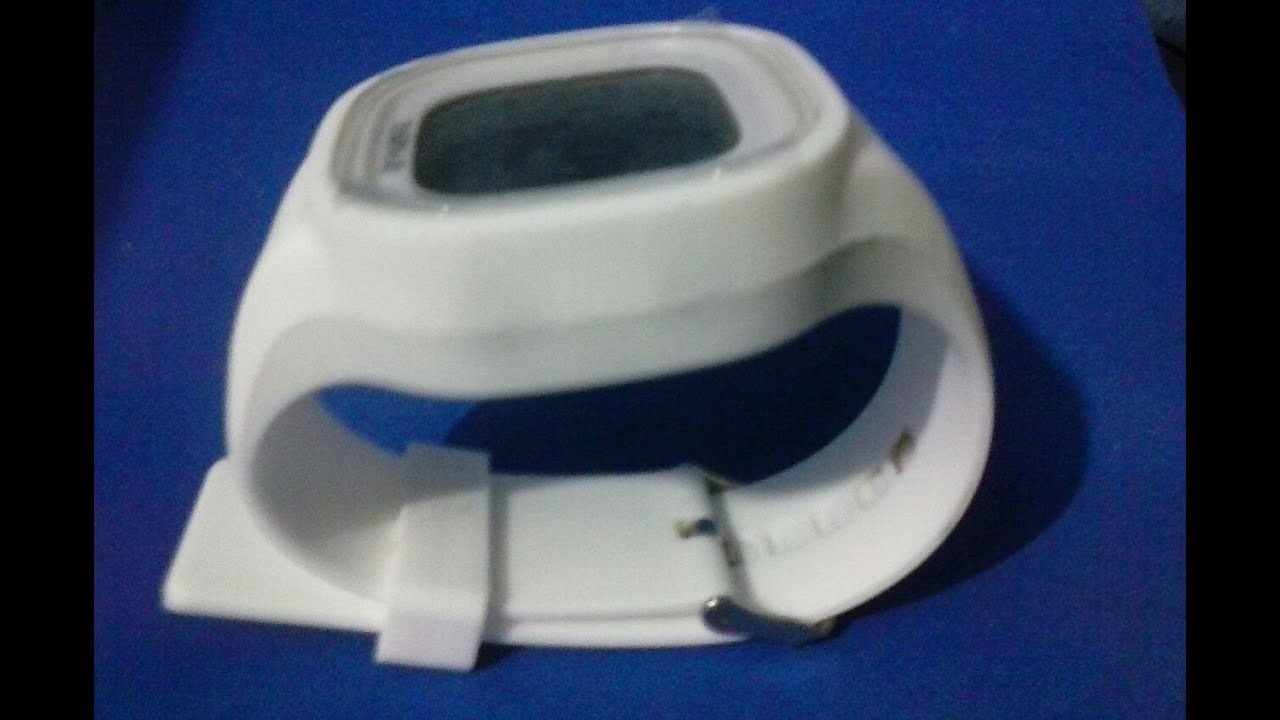 Synoke 66896 LED Sports Watch WHITE Review from YouTube