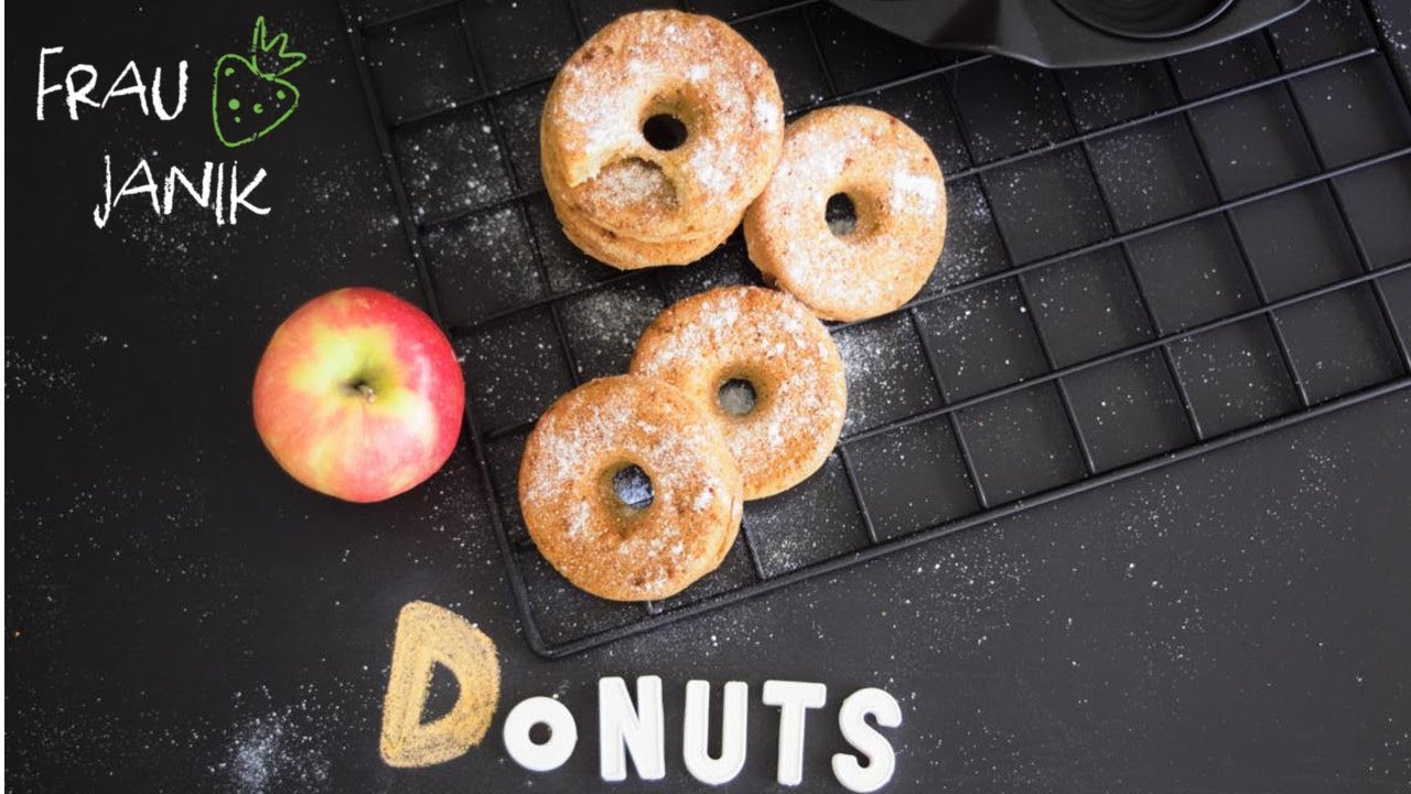 Gesunde Apfeldonuts | Apfelküchlein | Öpfelchüechli aus dem Ofen | ohne ...