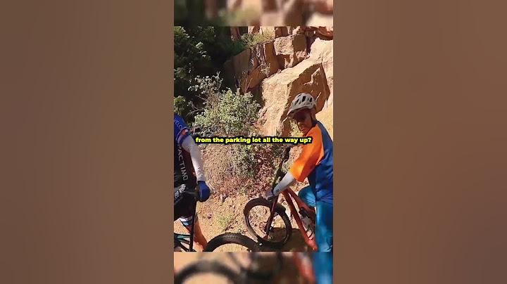 dirt biker educates mountain cyclists on the trail ! 📖￼
