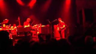 Modest Mouse - Talking Shit About a Pretty Sunset (Live)