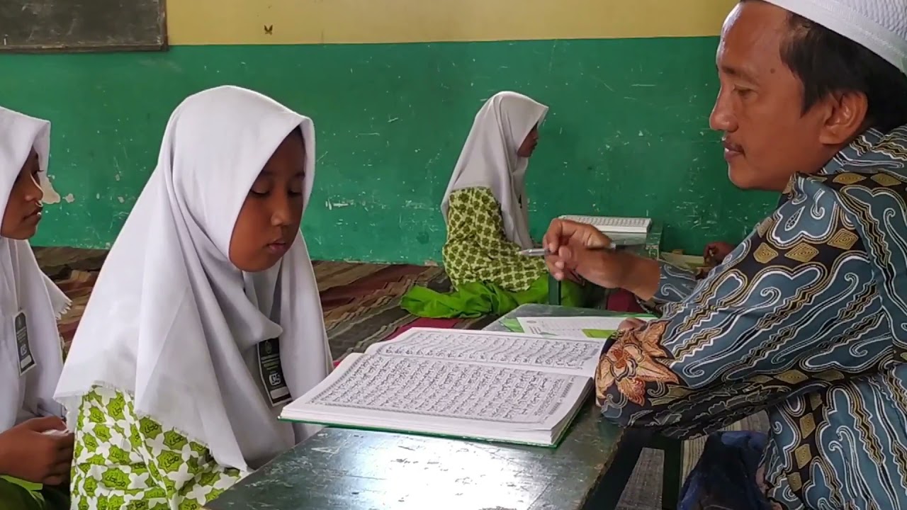 Kegiatan MUNAQOSAH Metode DIROSATI di TPQ Al-Hamidy Klungkung