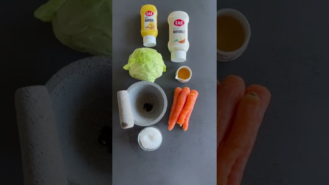 Klasik Coleslaw Salata Tarifi