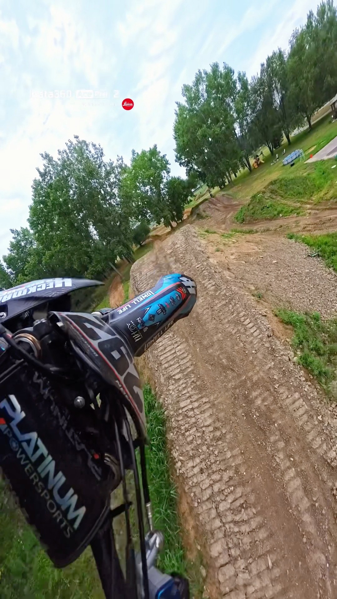 That was a good one 😅💪🏻 #mx #dirtbike #jump #send #whip