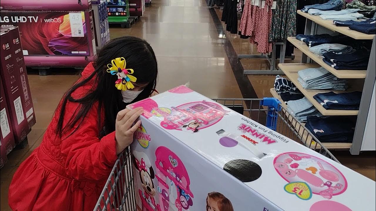 Finally decided on Bella's toy YouTube