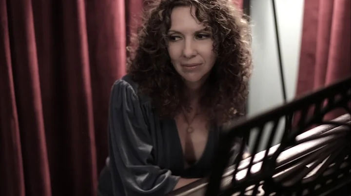 Lisa Morales- Avalanche (ft. Jimmy LaFave)