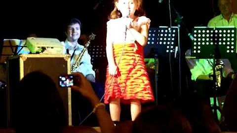 A 3 anni la piccola cantante Elisa Mancuso sbalord...