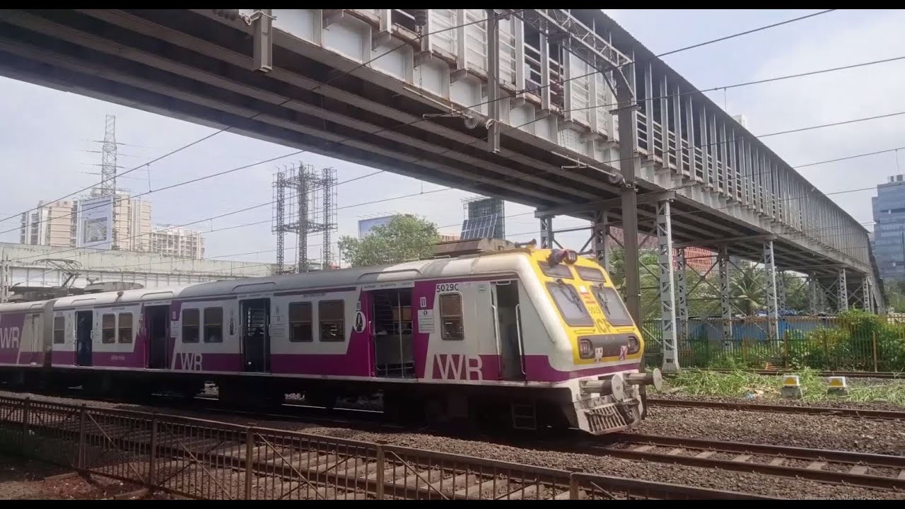 Fast Local Train Passing | Mumbai Chi Jalad Local | Lifeline #185 - YouTube