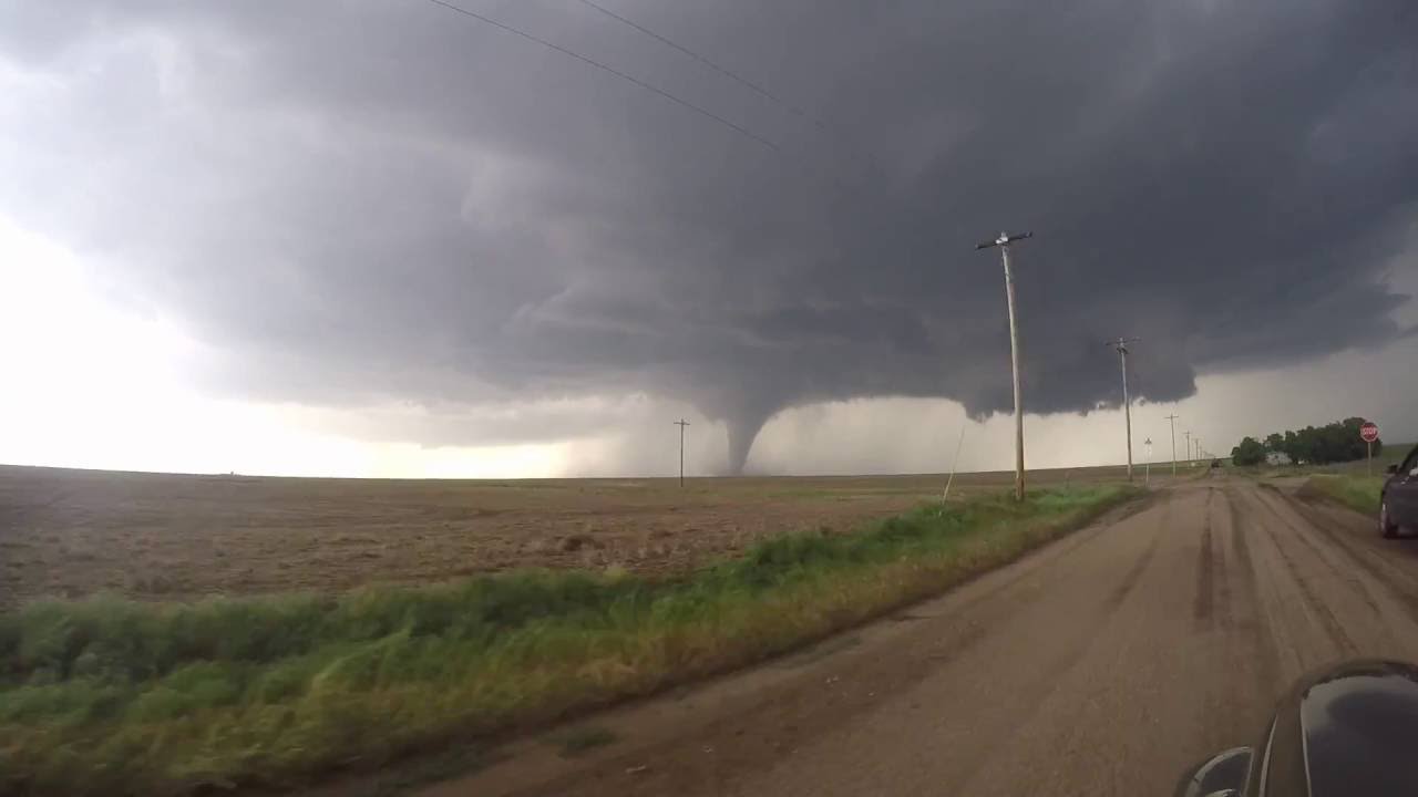 Dodge City EF3 Tornado 5/24/16