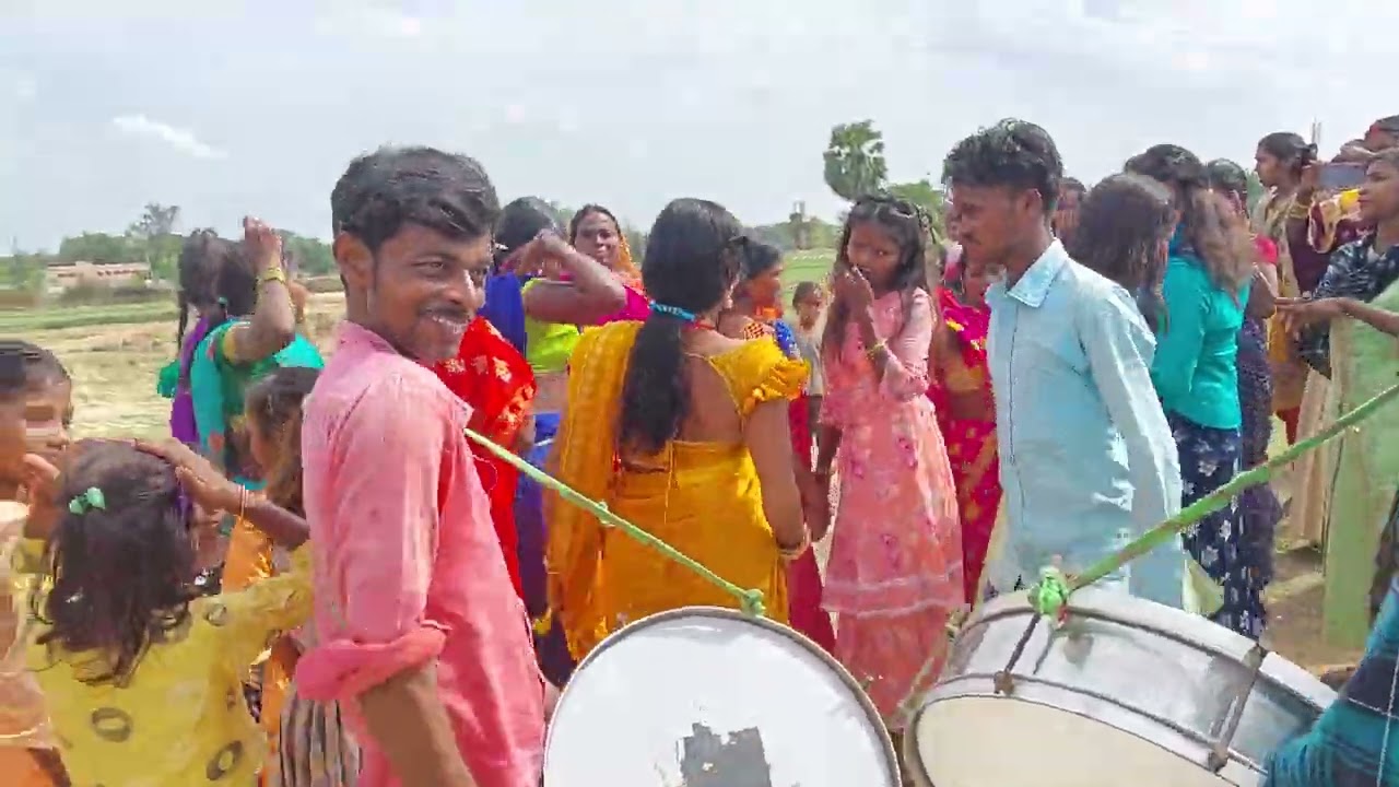 खूबसूरत सा म्यूजिक