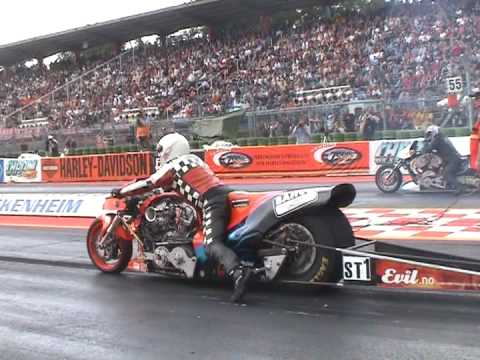 Supertwin Top Fuel: Aasen & Riemer in Hockenheim 2006 - YouTube