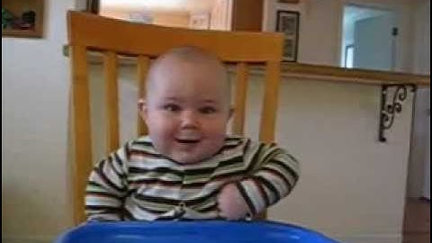 Universal stages of language acquisition -- Canonical or reduplicated babbling