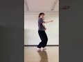 【インプロ】足を動かさないで踊ってみる #shorts
