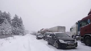 Трасса М5 - Урал, снежный коллапс 10.12.17