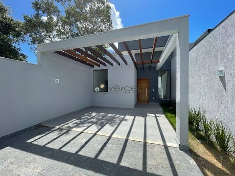 Confira esta belíssima casa, localizada no bairro Portal do Sol em Lagoa Santa.