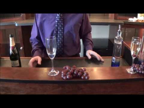 how-to-make-cÎroc-royal-grape-cocktail