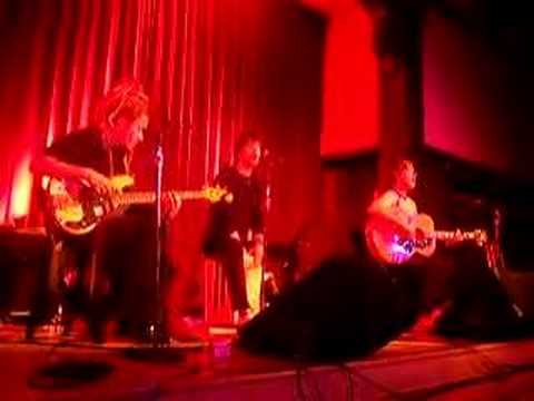 Nada Surf: "Weightless" harmonies, at The Swedish in SF