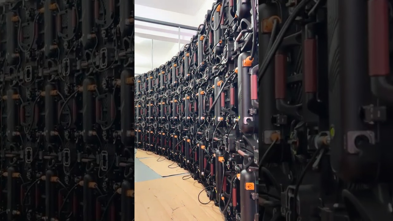 Curved Indoor and Outdoor Rental LED Display Screens, Best Price Factory 