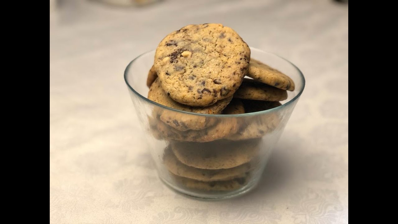 BOL ÇİKOLATALI KURABİYE🍫 🍪 KARADUTLU, FISTIKLI İDDA EDİYORUM DAHA