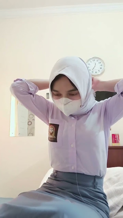cowok pake hijab. rok span. nyoba jadi cewek. malah nyaman. cder. crossdresser. femboy. newhalf