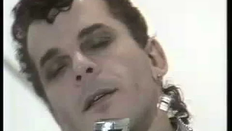 Ian Dury and The Blockheads - What A Waste (Offici...